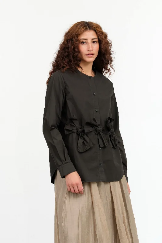 Mela Blouse in Scarab Sweetheart Neck Blouse