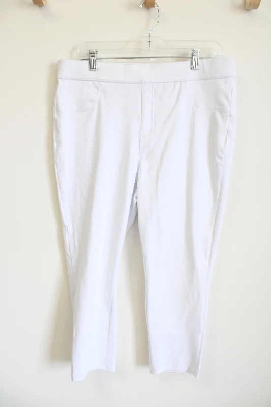 Time and Tru Capri Fit White Pants | 16 Sleek Black Pants