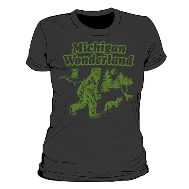 Michigan Wonderland Women's T-Shirt Hooded Caped Shawl Collar