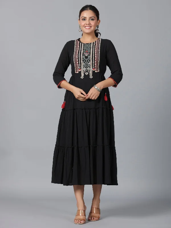 Jashvi Black Cotton Crepe Tiered Maxi Dress With Thread Embroidery Elegant Lace-Up Maxi Dress