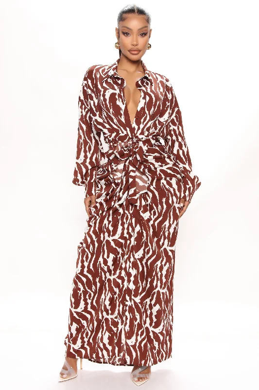 Safari Vibes Maxi Dress - Brown/combo Elegant Silk Maxi Dress