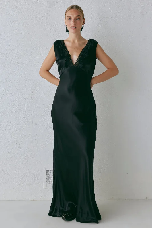 Tully Satin Maxi Dress Black Elegant Maxi Dress with Belt